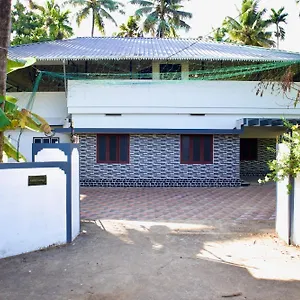 Villa Ambili Riverfront With Party Hall, Irimbranallur